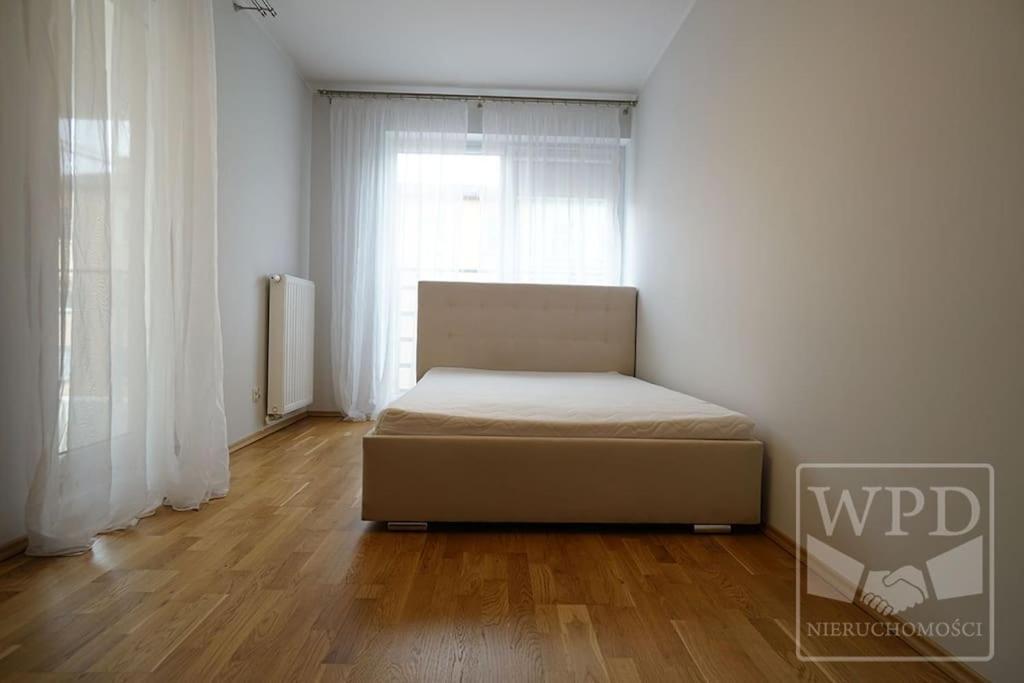 Big Apartment - Old Town - 3 Rooms - Private Parking Wrocław Exteriör bild